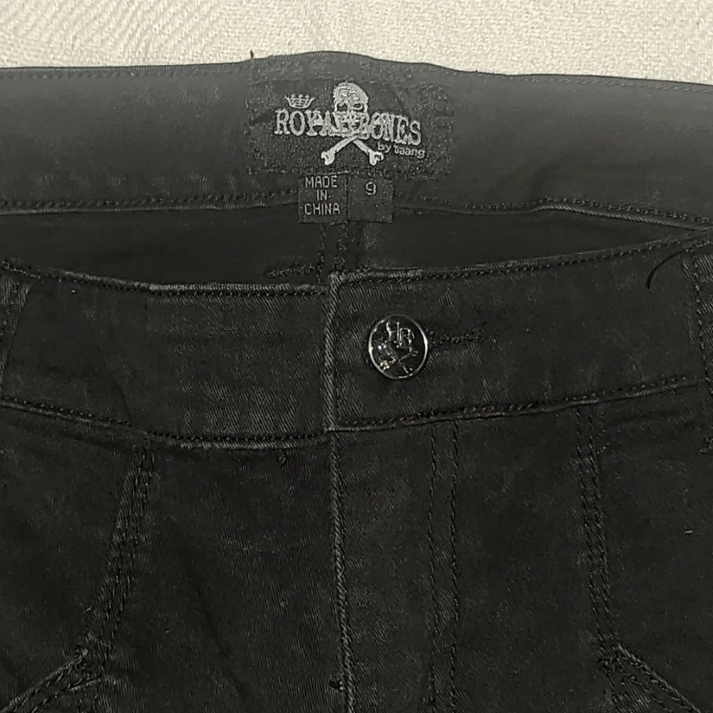 Black lace up jeans - Picture 4 of 4